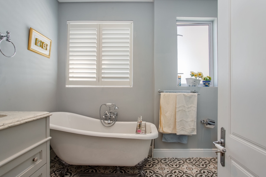 5 Bedroom Property for Sale in Val De Vie Estate Western Cape